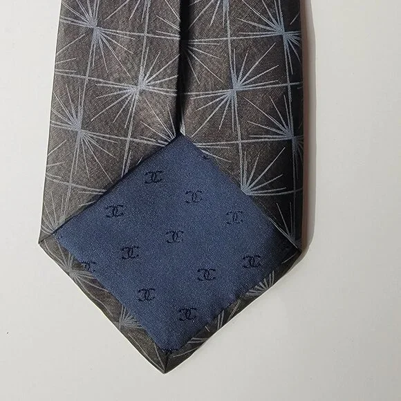 CHANEL Men's Vintage Tie 100% Silk Made in Italy Dark Grey w/ light blue pattern